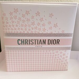 DIOR Medium Size Square PINK & WHITE Gift Box Valentine Day Packaging NEW